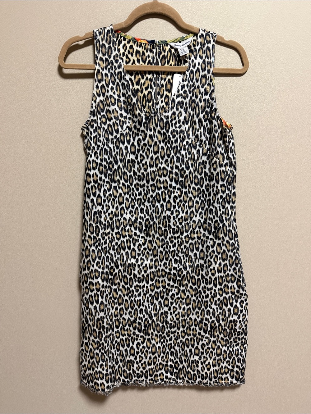 Tommy Bahama Cat’s Meow Shift Dress - Picture 2 of 9